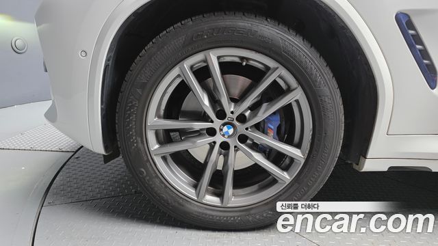 BMW X4 xDrive20d M Sport — пробег 60 921 км — фото 5 из 5