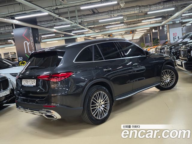 Mercedes-Benz GLC-Class GLC220 d 4MATIC — пробег 2 700 км — фото 2 из 5