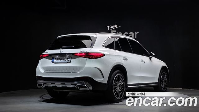 Mercedes-Benz GLC-Class GLC300 4MATIC AMG Line — пробег 38 006 км — фото 2 из 5