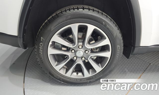 Jeep Cherokee из Кореи Encar