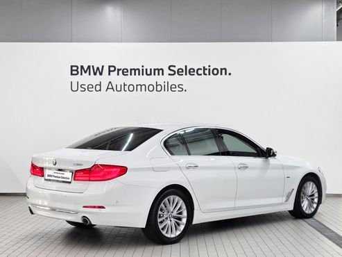 BMW 5-Series 530i Luxury Plus — пробег 117 230 км — фото 2 из 5