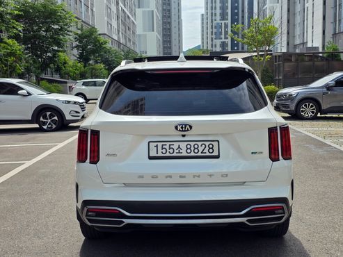 Kia Sorento HEV 1.6 4WD Signature — пробег 74 000 км — фото 3 из 5