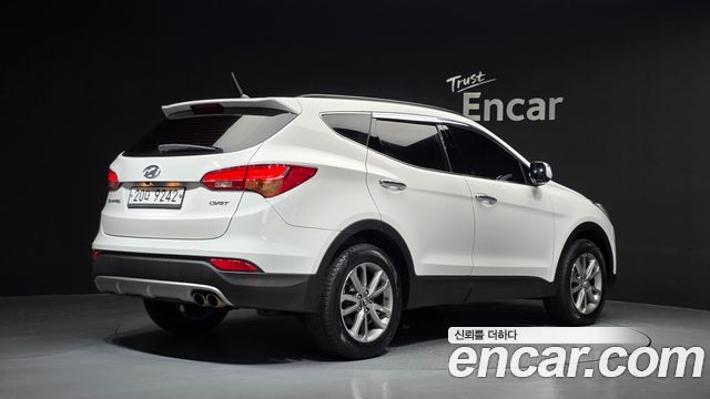 Hyundai Santafe Diesel(e-VGT) 2.0 2WD Premium — пробег 181 821 км — фото 2 из 5
