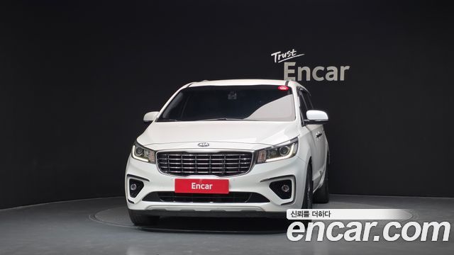 Kia Carnival из Кореи Encar