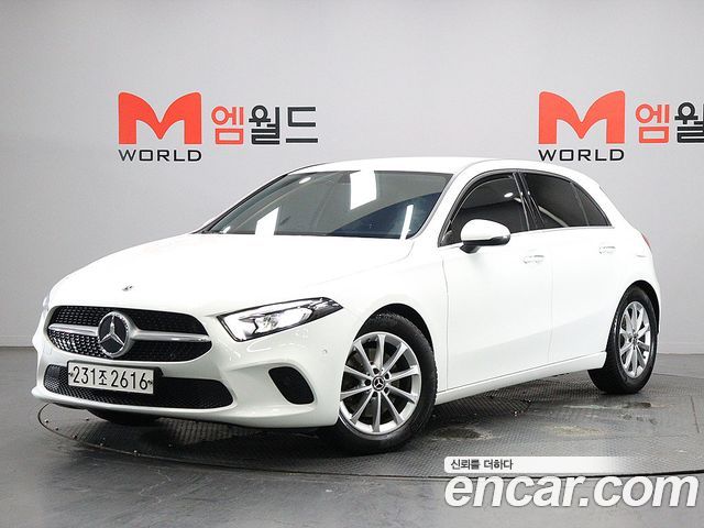 Mercedes-Benz A-Class A220 Hatchback — пробег 53 892 км — фото 1 из 5