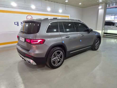 Mercedes-Benz GLB-Class GLB250 4MATIC — пробег 47 000 км — фото 4 из 5