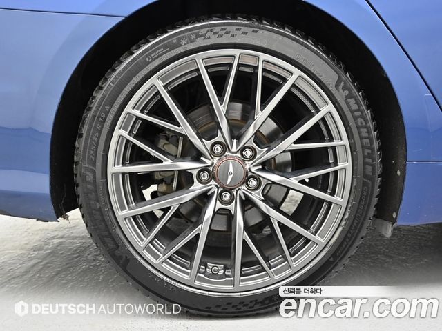 Hyundai Genesis из Кореи Encar