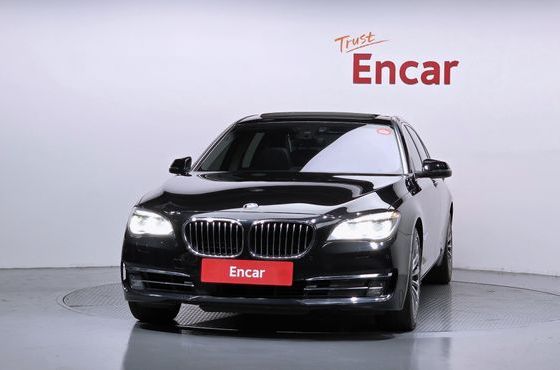 BMW 7-Series 750Li xDrive — пробег 141 074 км — фото 3 из 5