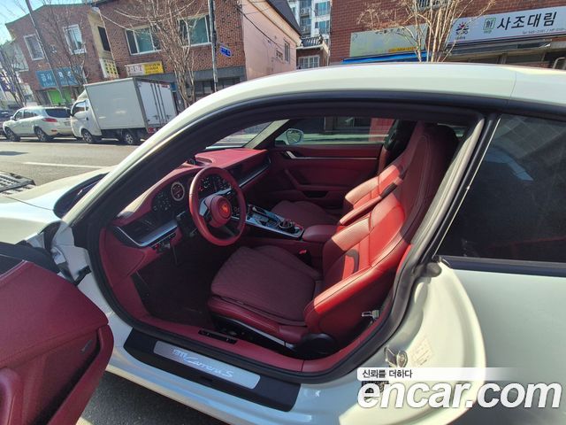 Porsche 911 Carrera S — пробег 31 000 км — фото 4 из 5