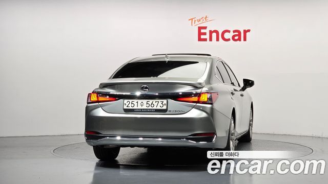 Lexus ES из Кореи Encar