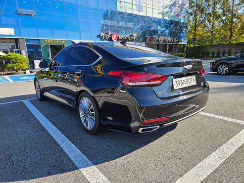 Hyundai Genesis 3.3 AWD Structure Change (Bi-Fuel) — пробег 294 700 км — фото 2 из 5