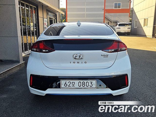Hyundai Ioniq N — пробег 141 229 км — фото 4 из 5