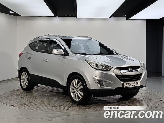 Hyundai Tucson Diesel 4WD LX20 Premier — пробег 186 374 км — фото 2 из 5