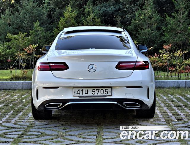 Mercedes-Benz E-Class E220d Coupe — пробег 144 736 км — фото 5 из 5