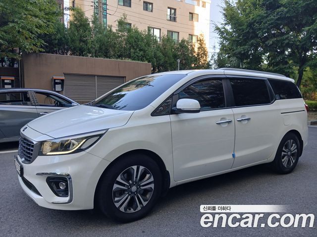 Kia Carnival из Кореи Encar