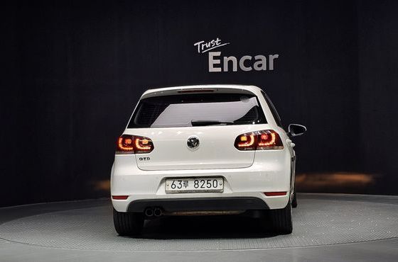 Volkswagen Golf 2.0 GTD — пробег 260 109 км — фото 4 из 5