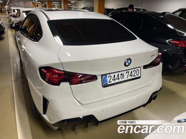 BMW 2-Series 220 M Sport — пробег 1 км — фото 2 из 5