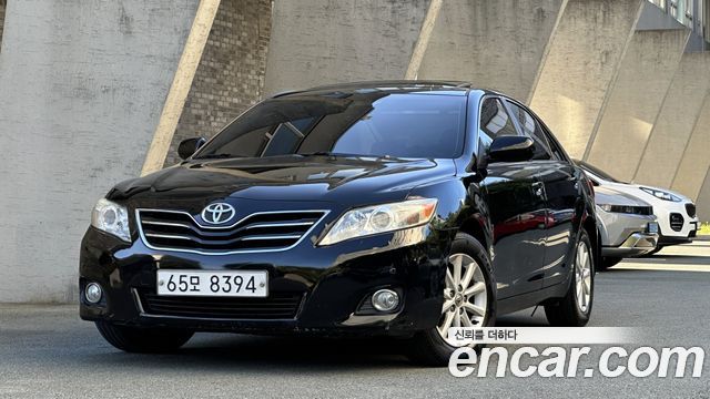 Toyota Camry XLE — пробег 306 585 км — фото 1 из 5
