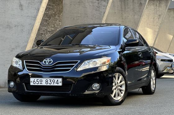 Toyota Camry XLE — пробег 306 585 км — фото 1 из 5
