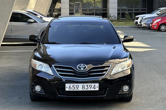 Toyota Camry XLE — пробег 306 585 км — фото 3 из 5