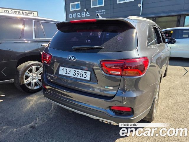 Kia Sorento Diesel 2.0 2WD Prestige — пробег 62 878 км — фото 3 из 5