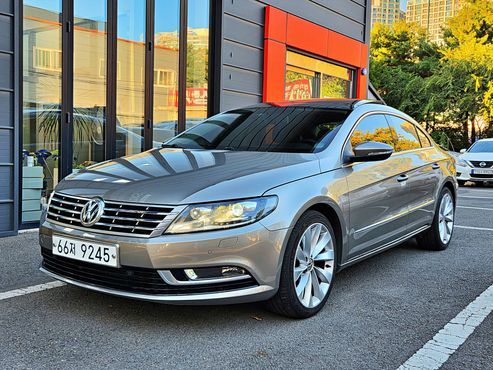 Volkswagen CC 2.0 TSI — пробег 66 000 км — фото 1 из 5
