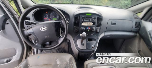 Hyundai Starex 12-Seater Wagon CVX Deluxe — пробег 258 534 км — фото 5 из 5
