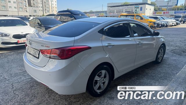 Hyundai AVANTE M16 GDI Luxury — пробег 179 325 км — фото 4 из 5