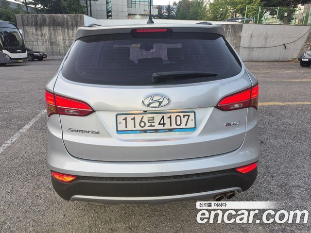 Hyundai Santafe Diesel(e-VGT) 2.0 2WD Premium — пробег 208 000 км — фото 2 из 5
