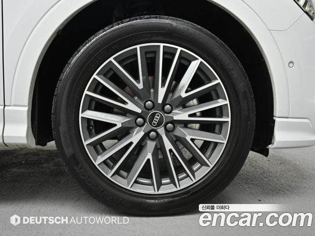 Audi Q3 из Кореи Encar