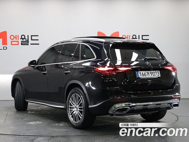 Mercedes-Benz GLC-Class GLC 300 4MATIC Avantgarde — пробег 4 154 км — фото 4 из 5