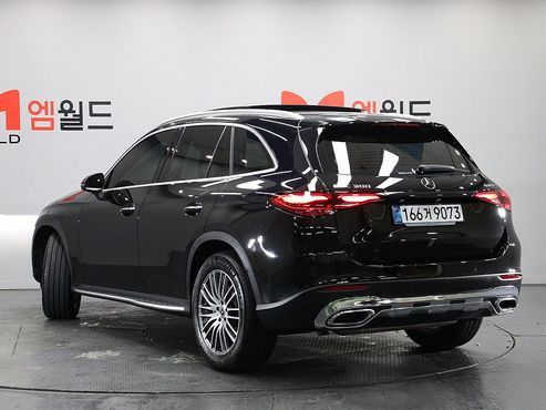Mercedes-Benz GLC-Class GLC 300 4MATIC Avantgarde — пробег 4 154 км — фото 4 из 5