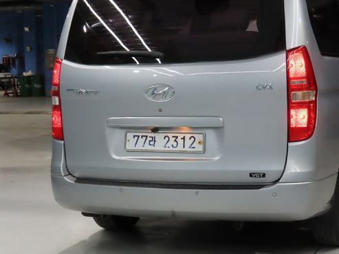 Hyundai Starex 12-Seater Wagon CVX Deluxe — пробег 134 000 км — фото 5 из 5