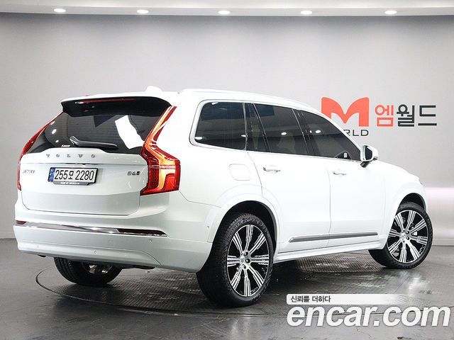 Volvo XC90 B6 Ultimate Bright — пробег 28 864 км — фото 4 из 5