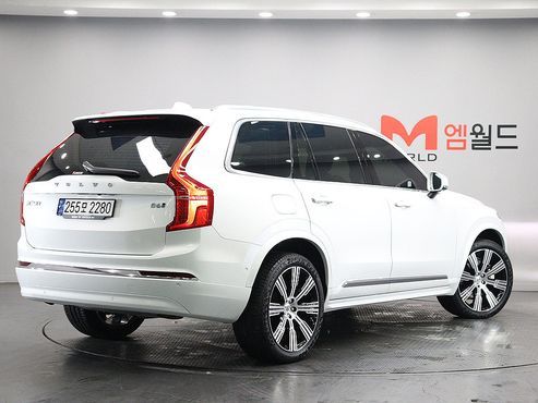 Volvo XC90 B6 Ultimate Bright — пробег 28 864 км — фото 4 из 5