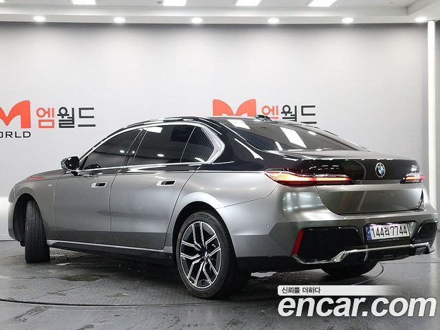 BMW 7-Series из Кореи Encar
