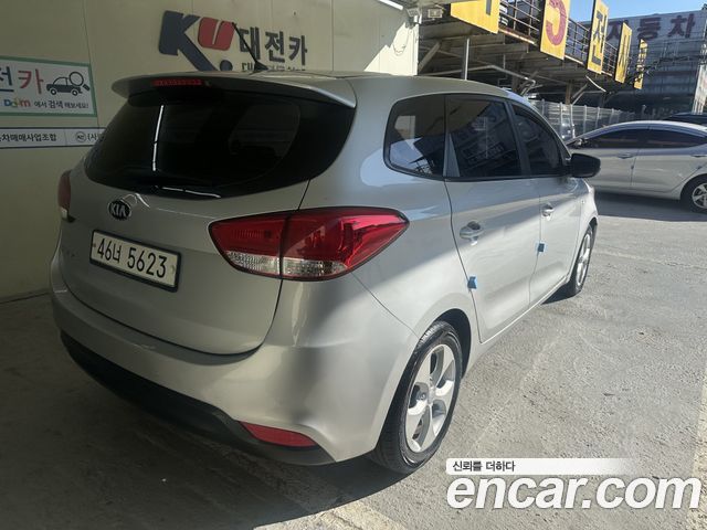 Kia Carens 2.0 LPi Luxury — пробег 180 912 км — фото 4 из 5