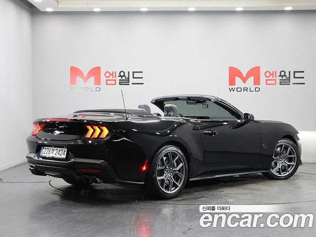 Ford Mustang 2.3 Ecoboost Premium Convertible — пробег 13 193 км — фото 2 из 5