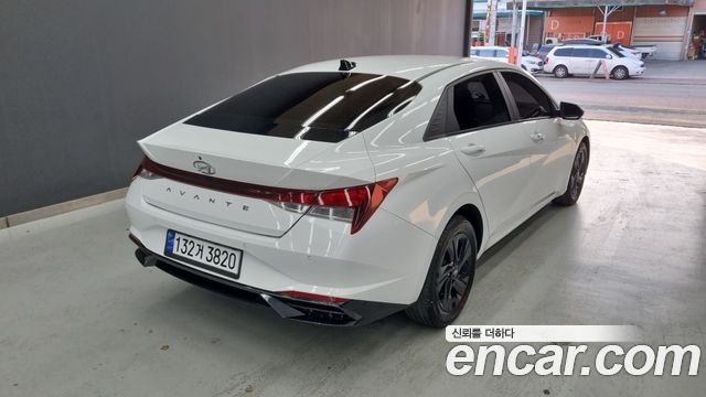 Hyundai AVANTE из Кореи Encar