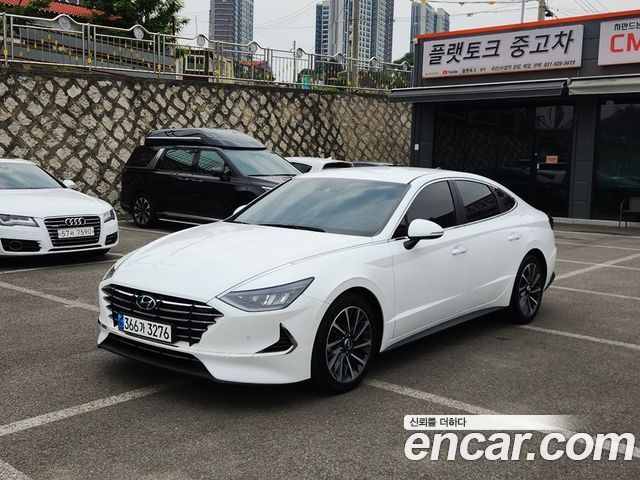 Hyundai Sonata 2.0 Premium Family — пробег 85 954 км — фото 1 из 5