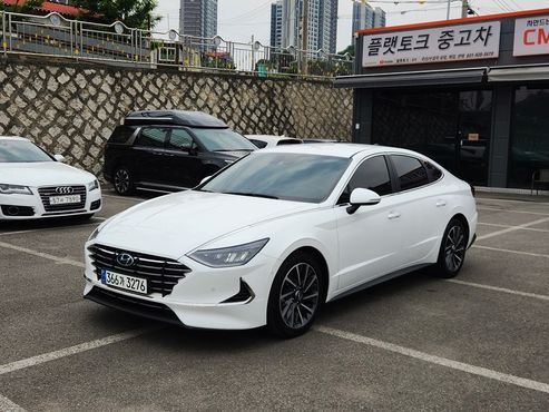 Hyundai Sonata 2.0 Premium Family — пробег 85 954 км — фото 1 из 5