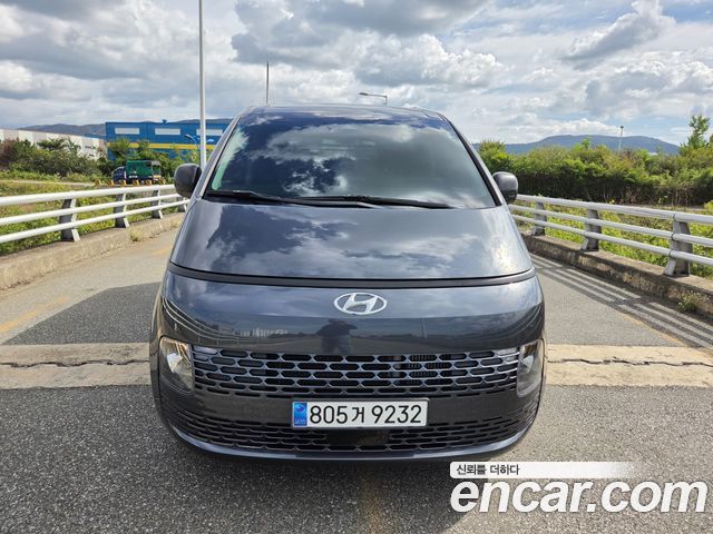 Hyundai Staria Cargo 3-Seater Smart — пробег 44 150 км — фото 3 из 5