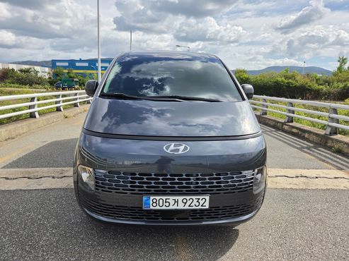 Hyundai Staria Cargo 3-Seater Smart — пробег 44 150 км — фото 3 из 5