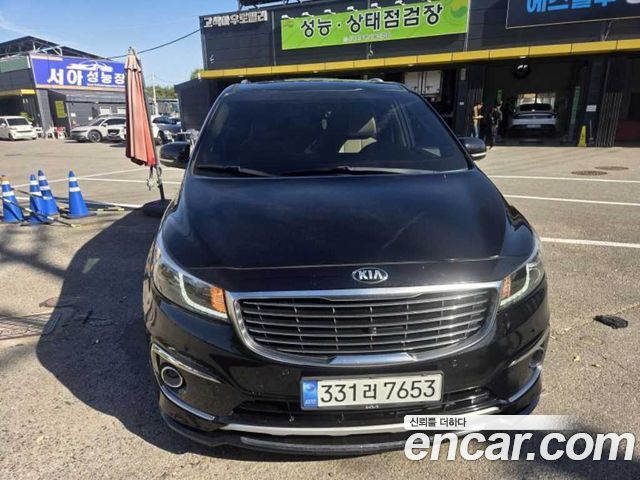 Kia Carnival 7-seater Limousine President — пробег 178 393 км — фото 1 из 5