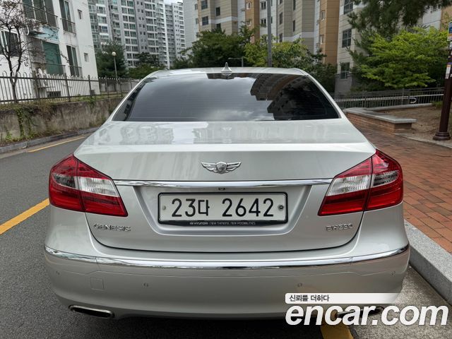 Hyundai Genesis из Кореи Encar