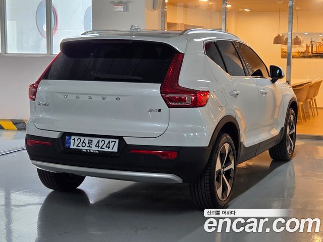 Volvo XC40 из Кореи Encar