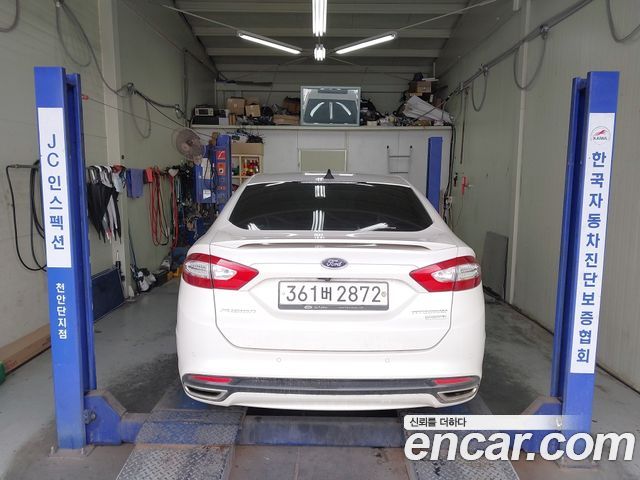 Ford Fusion 2.0 Titanium Ecobost 2nd — пробег 137 020 км — фото 4 из 5