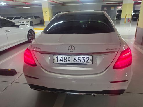 Mercedes-Benz E-Class E350 4MATIC AMG Line — пробег 63 803 км — фото 2 из 5