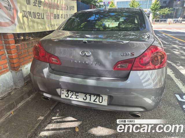 Infiniti G Sedan Sports V36 — пробег 216 000 км — фото 2 из 5
