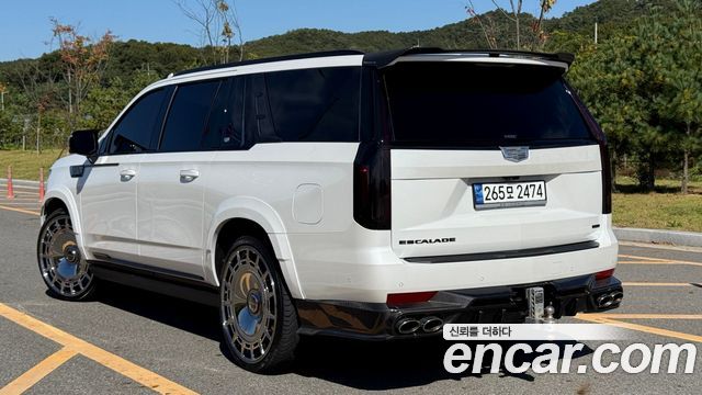 Cadillac Escalade 6.2 ESV ESV Sports Platinum — пробег 28 500 км — фото 5 из 5